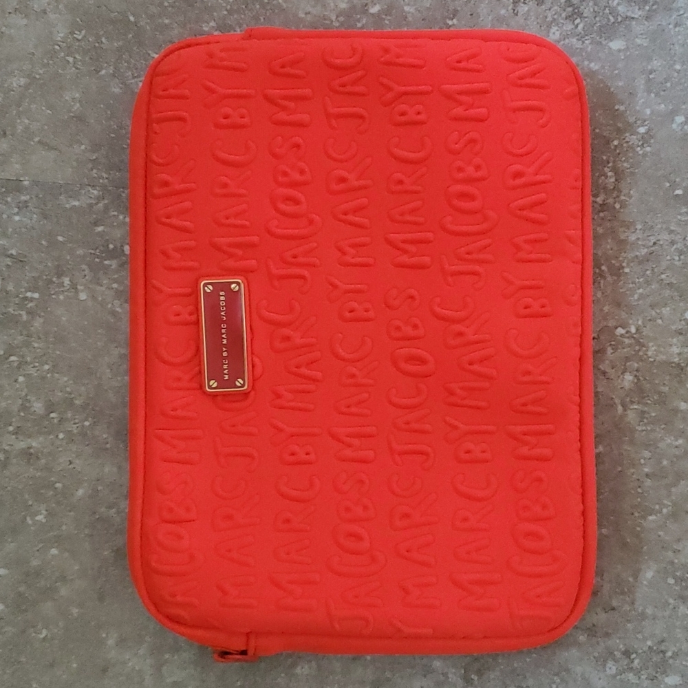 Marc Jacobs Padded IPad/Tablet Case